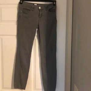 Skinny jeans size 7. Moderately warn over 3-4years